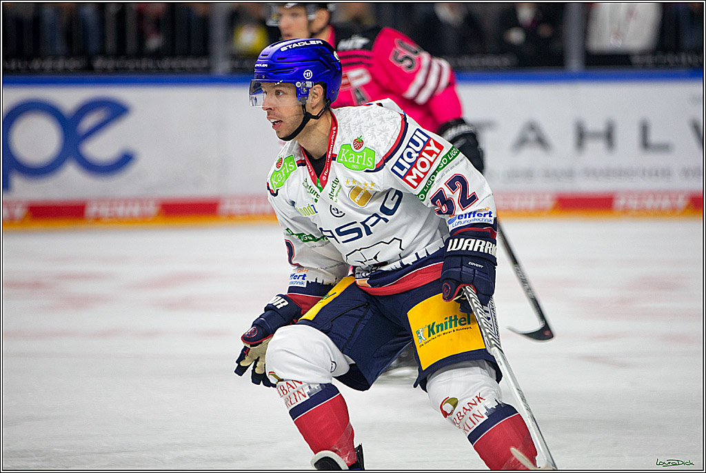 PENNY DEL; Koelner Haie- Eisbaeren Berlin; Koeln, 16.10.2022